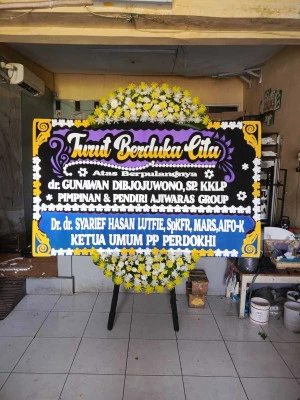 Papan Bunga di Kalimalang